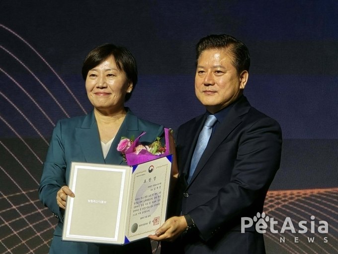 국경없는 수의사회, 제1회 동물보호의 날 기념행사서 농림축산식품부 장관상 수상